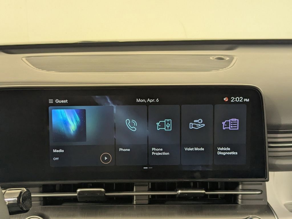 Certified 2026 Hyundai Kona SE image 20