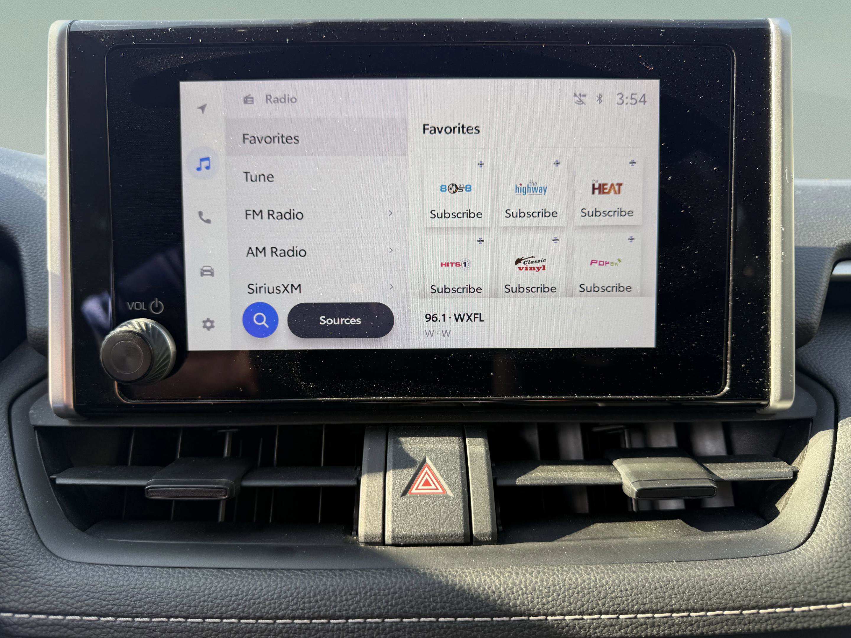 Used 2024 Toyota RAV4 XLE image 19