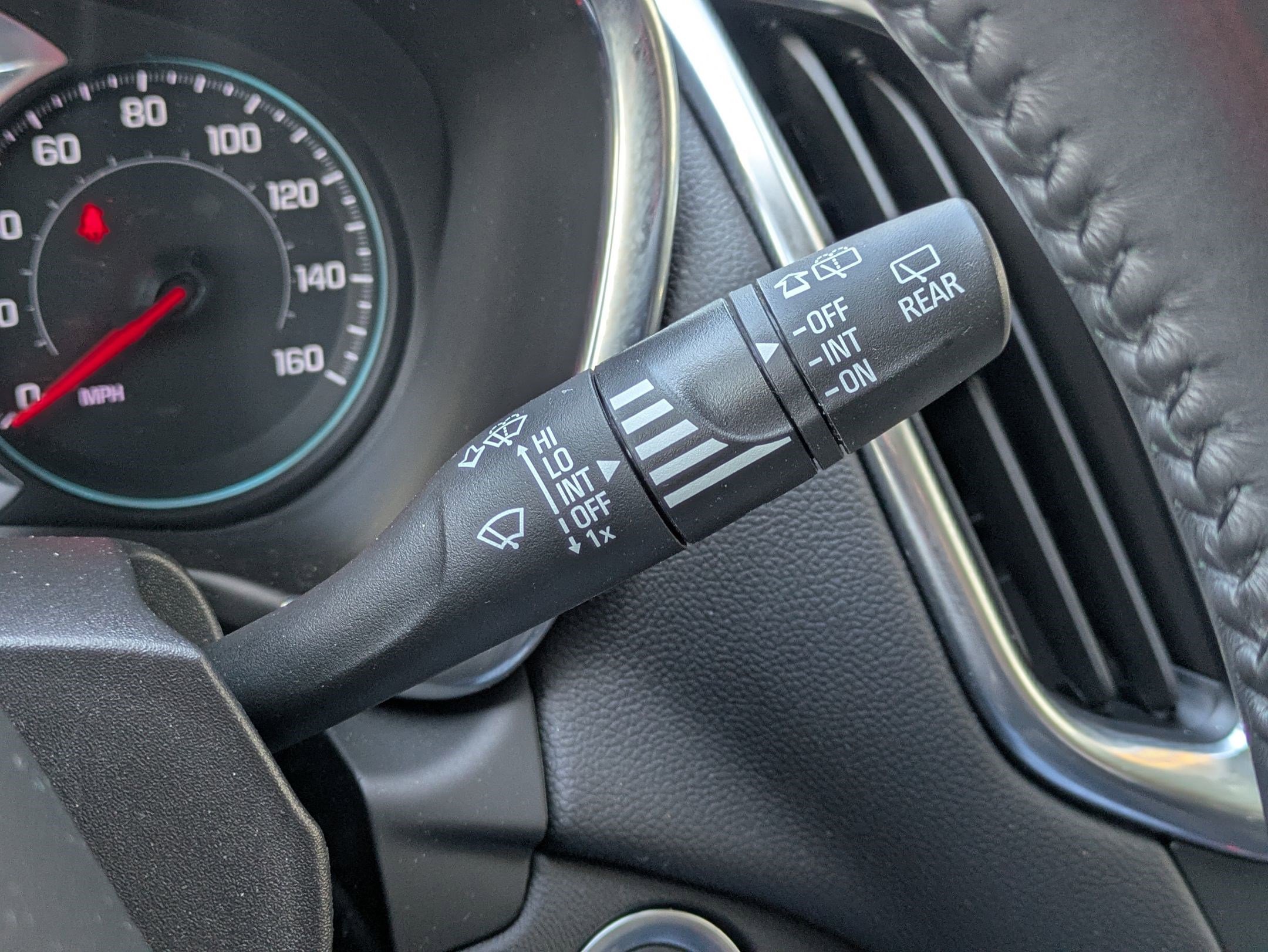 Certified 2022 Chevrolet Equinox LT FWD image 16