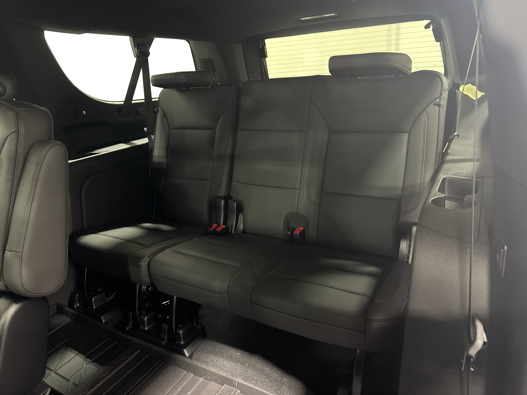 New 2027 Chevrolet Suburban High Country AWD/4WD image 39