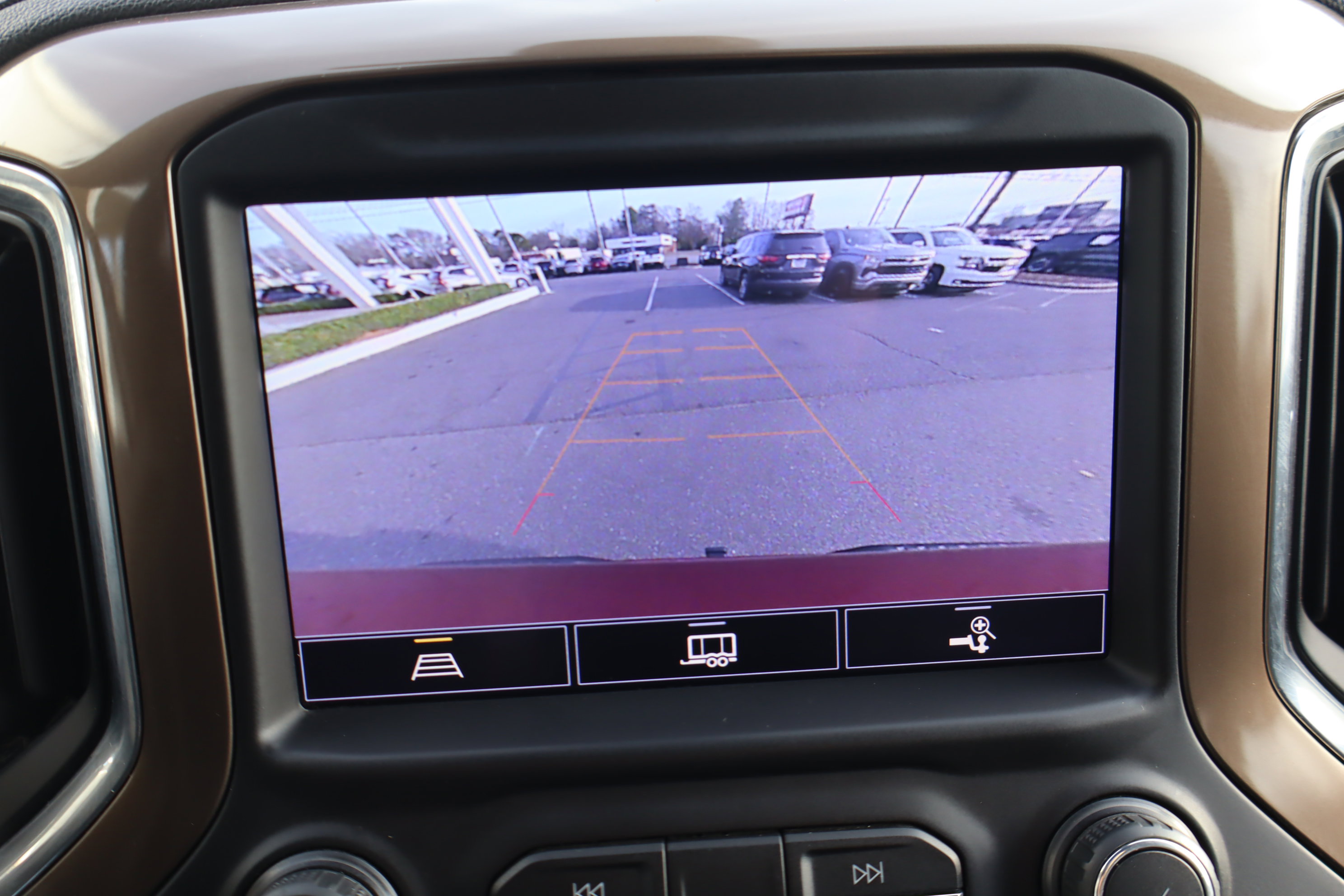 Used 2021 Chevrolet Silverado 1500 High Country image 28