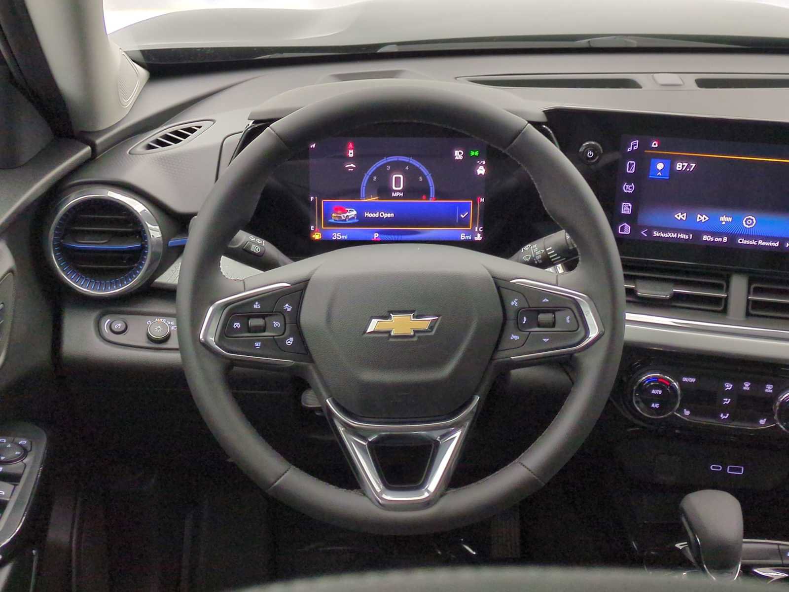 New 2026 Chevrolet Trax LT w/ Driver Confidence Package image 21