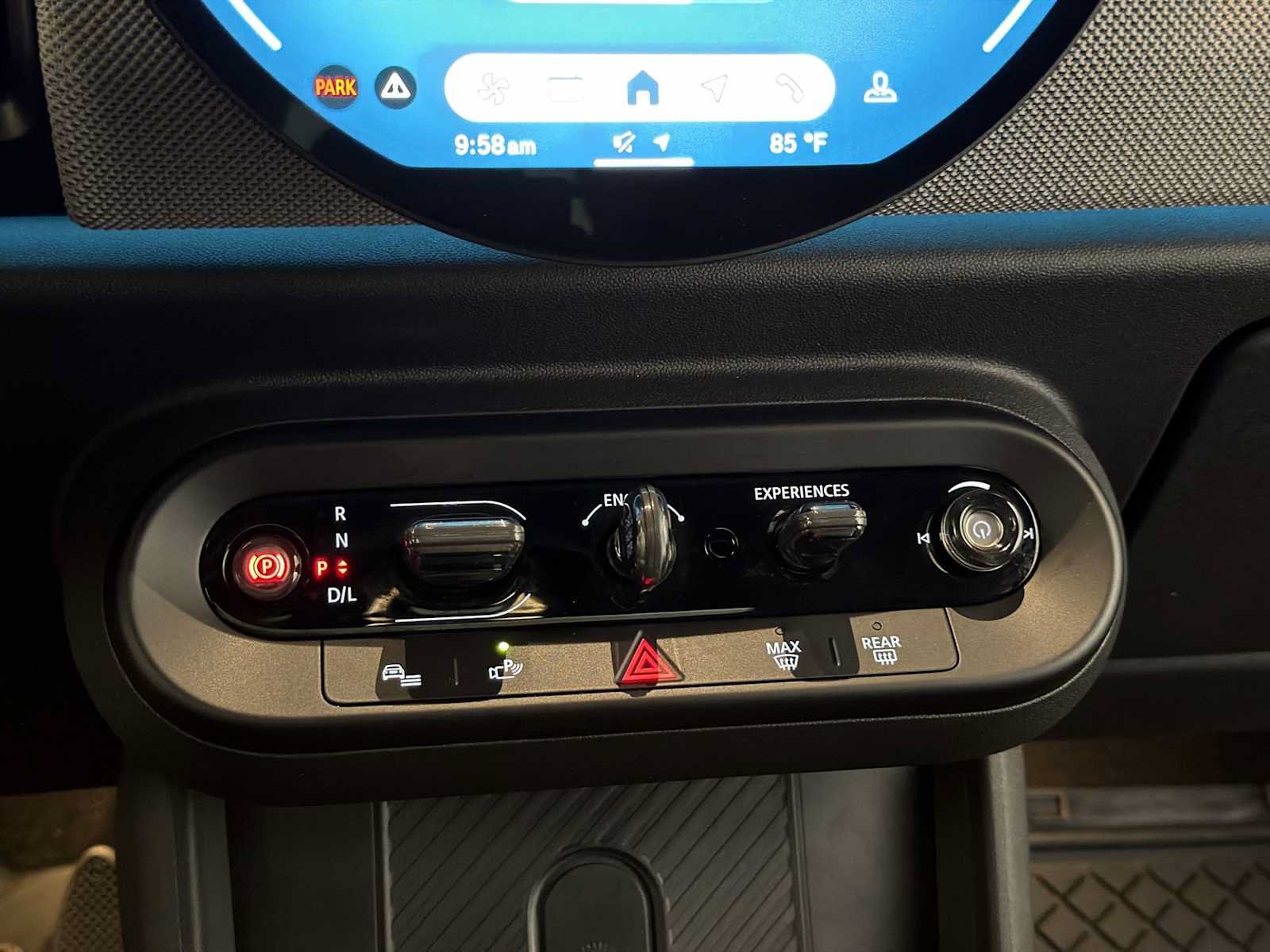Used 2026 MINI Cooper 4-Door Hardtop FWD image 17