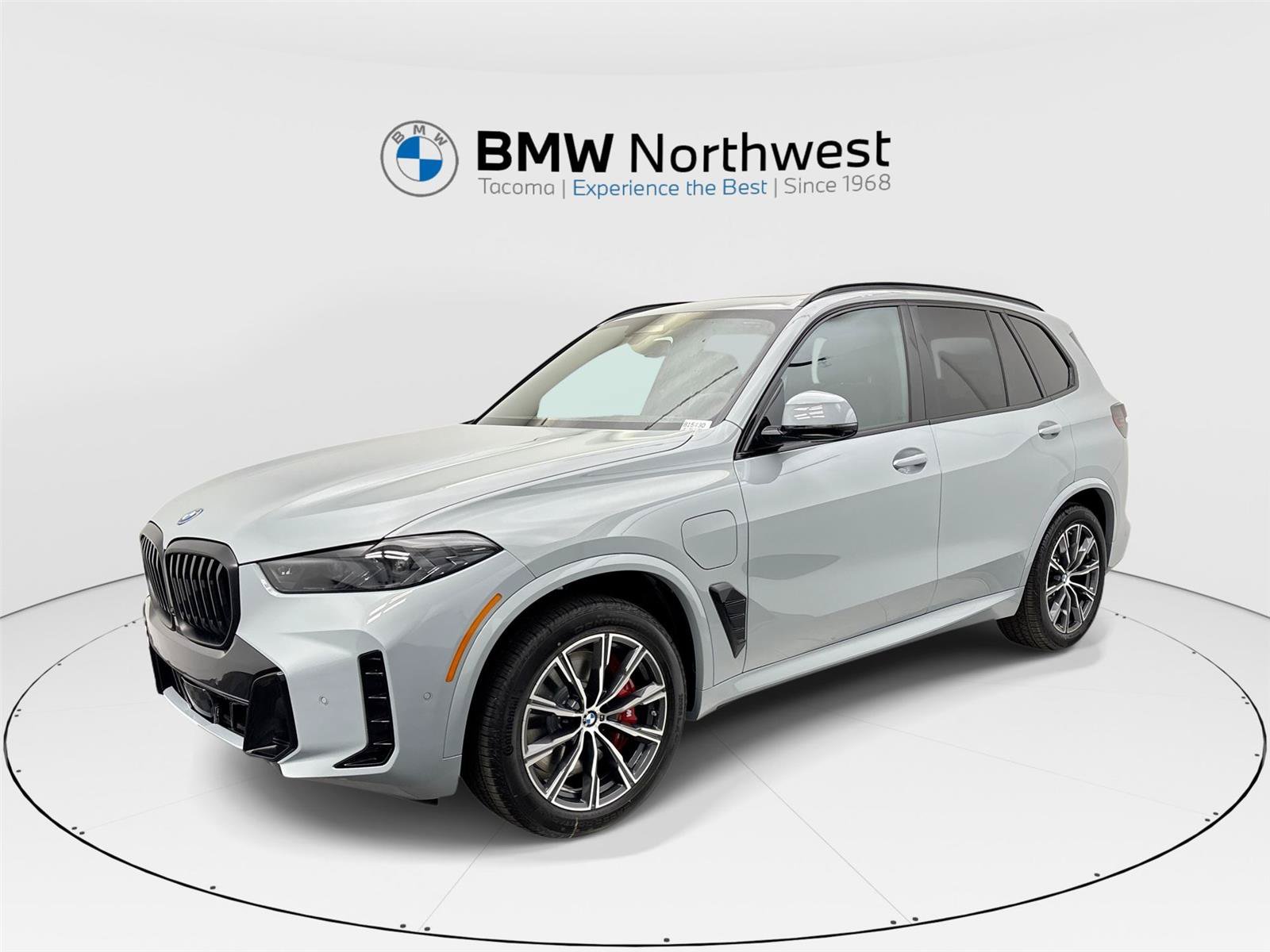 New 2026 BMW X5 xDrive50e w/ Executive Package AWD/4WD image 1