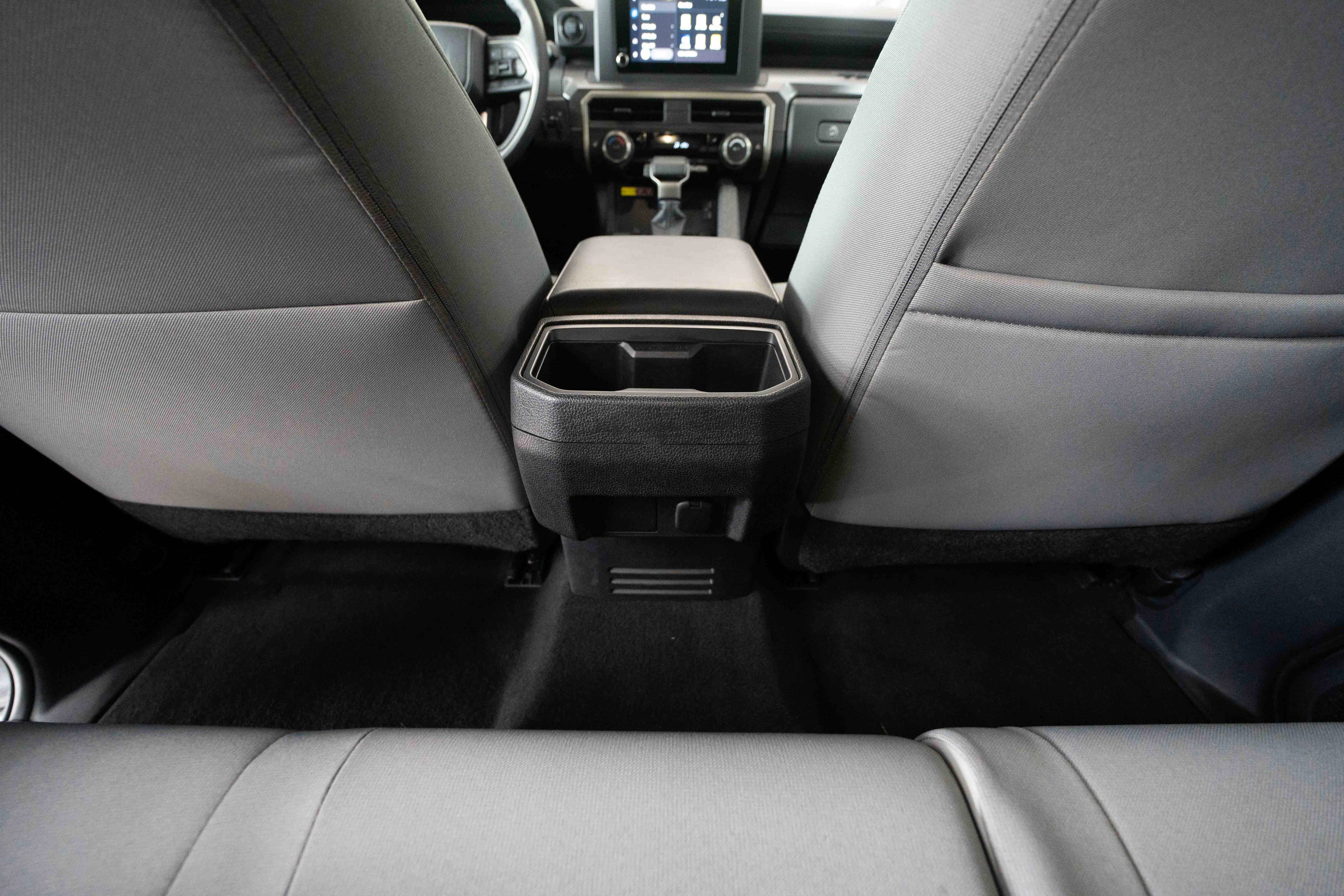 Used 2025 Toyota Tacoma SR5 AWD/4WD image 22