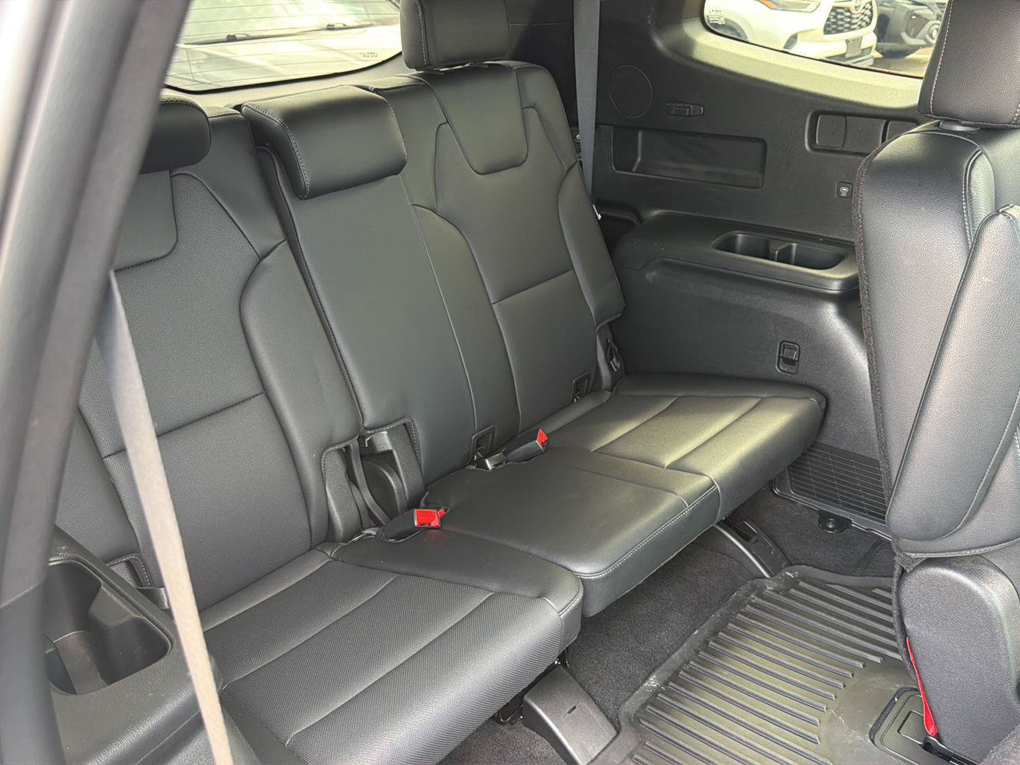 Used 2023 Kia Telluride EX X-Line AWD/4WD image 16