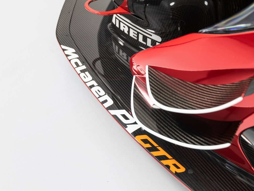 Used 2015 McLaren P1 image 59