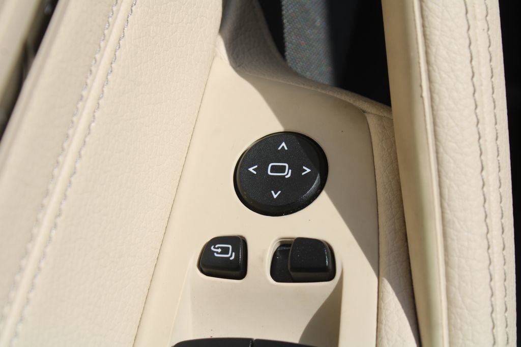 Used 2019 BMW 530i image 21