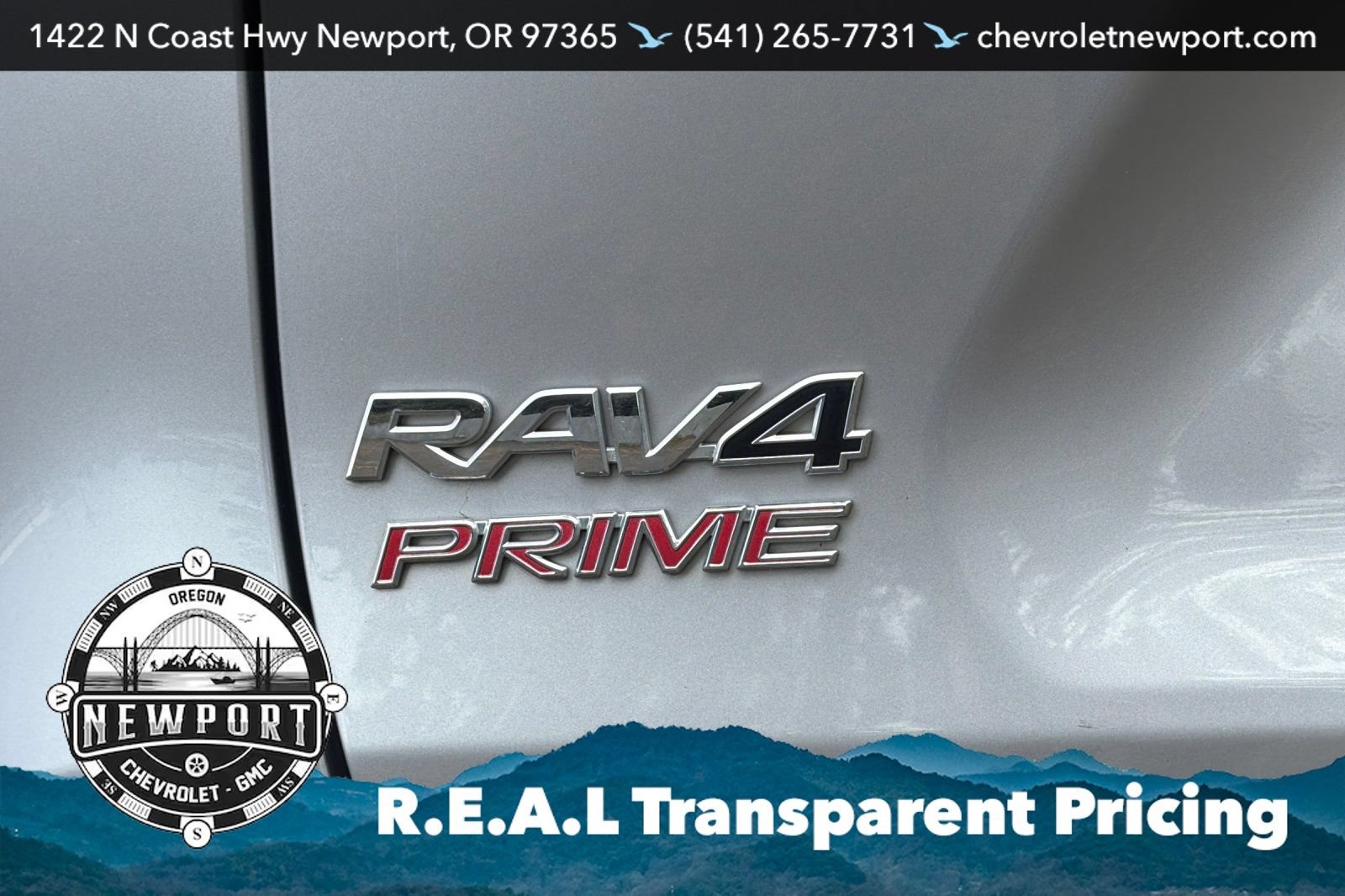 Used 2022 Toyota RAV4 SE w/ Weather & Moonroof Package AWD/4WD image 26