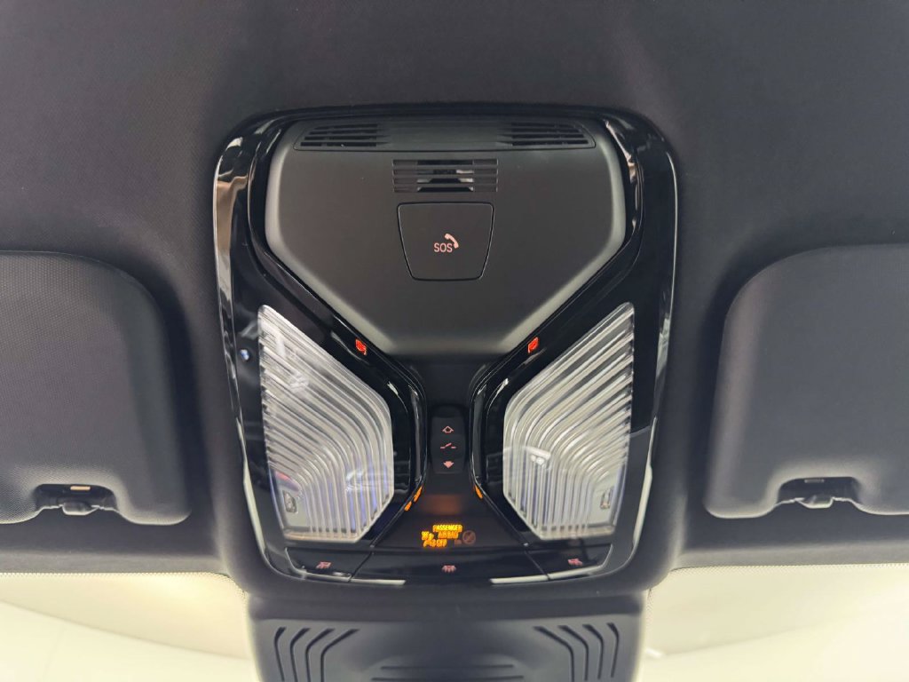 Used 2024 BMW X3 xDrive30i w/ Premium Package AWD/4WD image 24