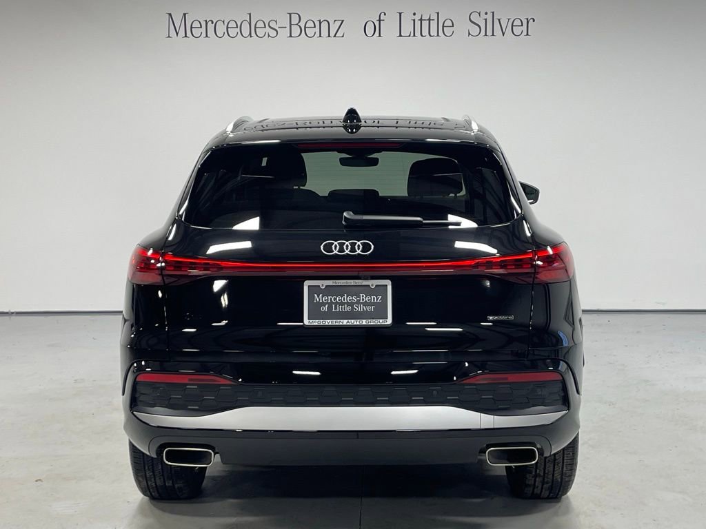 Used 2025 Audi Q5 Premium image 4