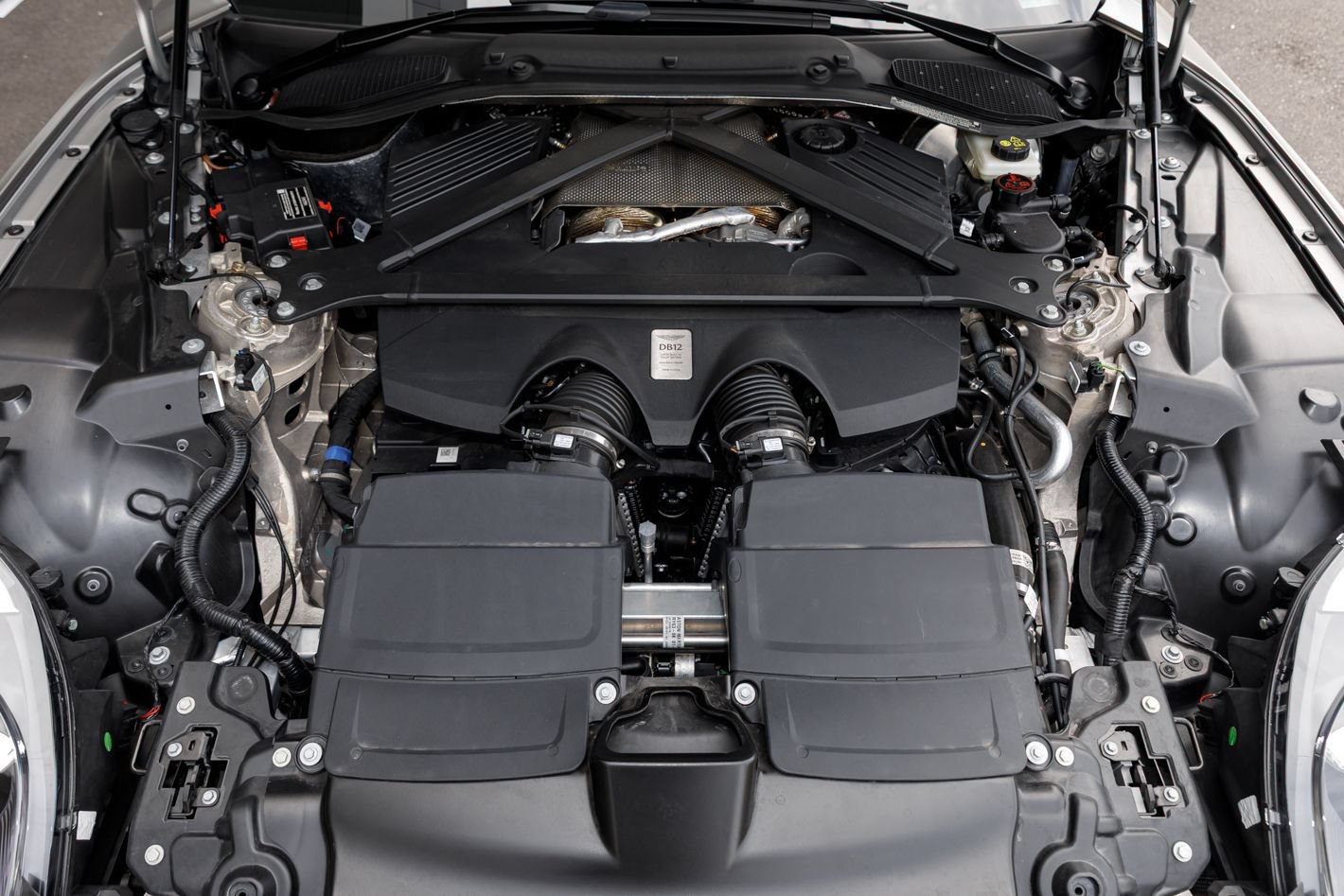 Used 2024 Aston Martin DB12 Coupe RWD image 57