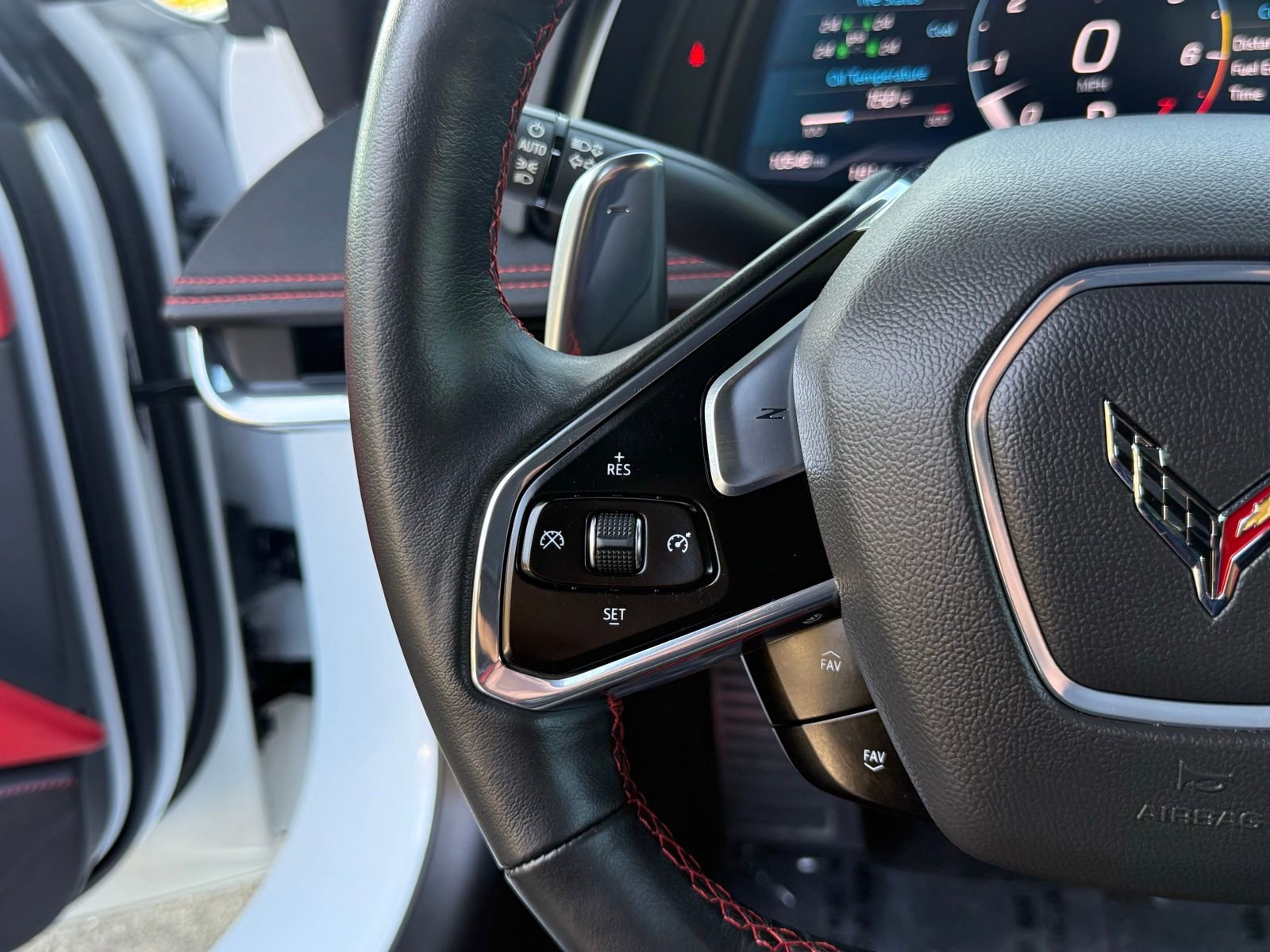 Used 2020 Chevrolet Corvette Stingray Preferred Cpe w/ 2LT Preferred Equipment Group image 24