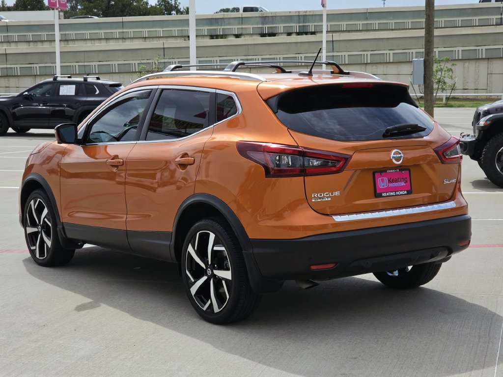 Used 2022 Nissan Rogue Sport SL AWD/4WD image 5