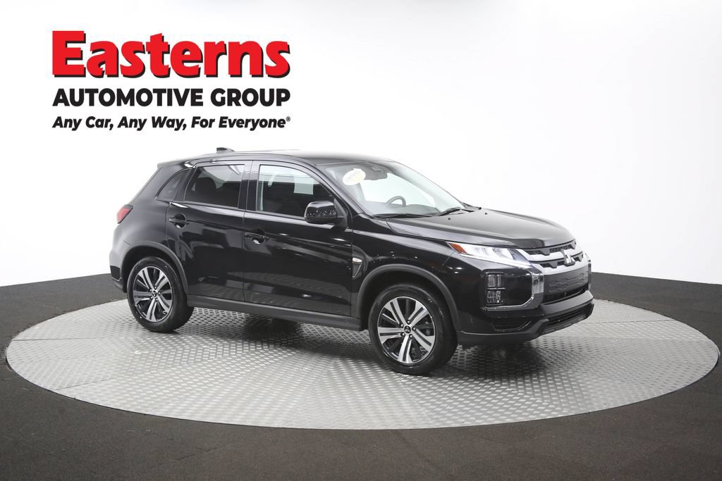 Used 2025 Mitsubishi Outlander Sport LE AWD/4WD image 46