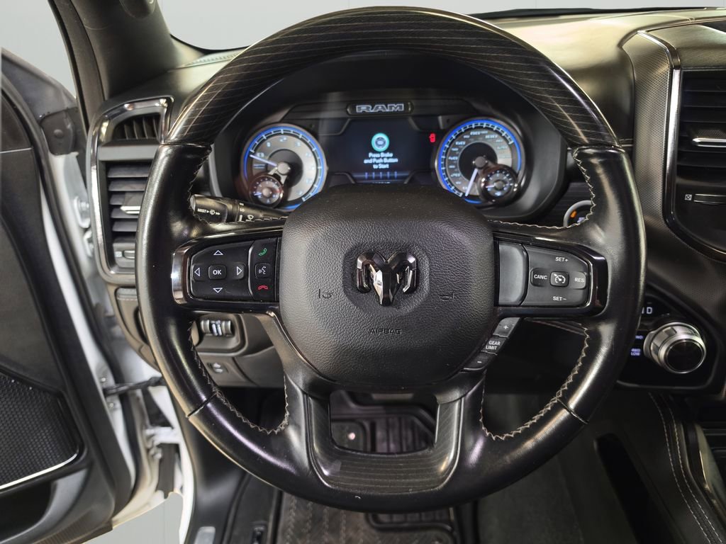 Used 2022 RAM 1500 Limited w/ Body Color Bumper Group AWD/4WD image 17