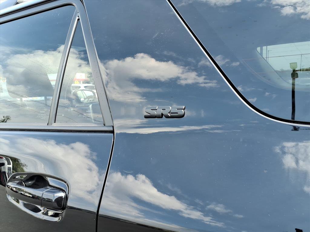 Used 2023 Toyota 4Runner SR5 Premium image 5