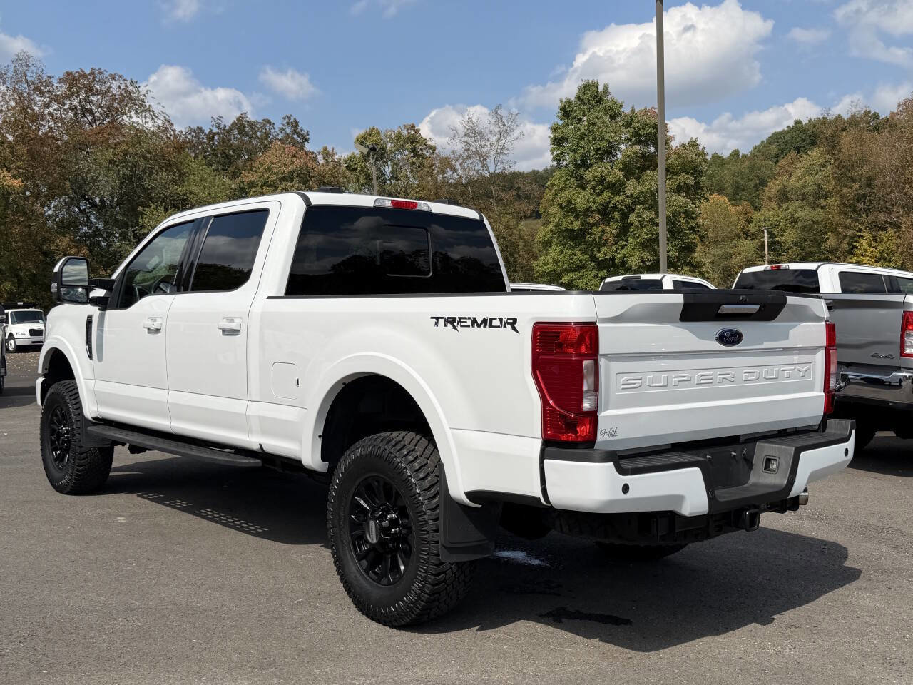 Used 2022 Ford F250 Lariat w/ Tremor Off-Road Package image 2