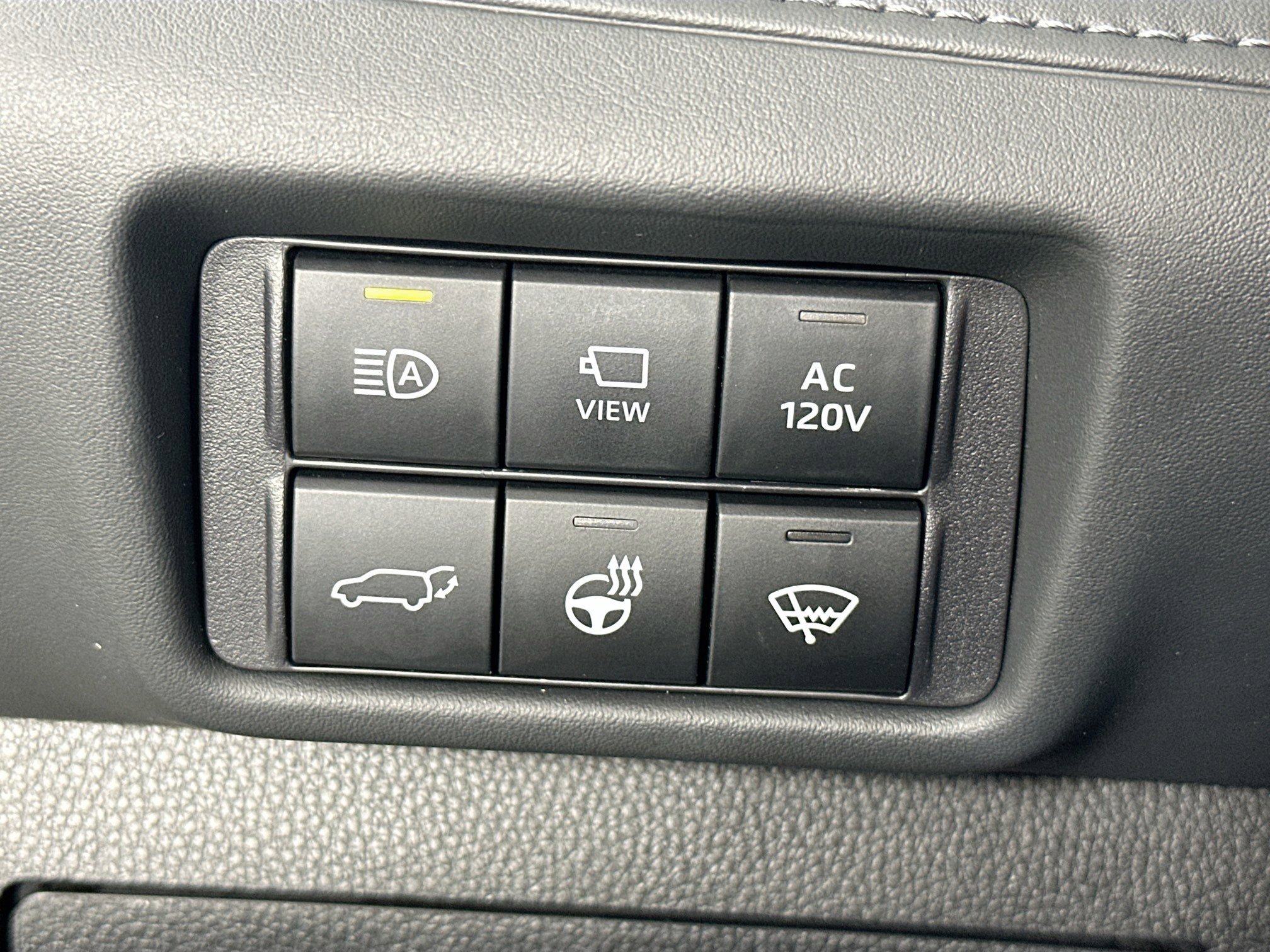 Used 2020 Toyota Highlander Limited Platinum image 10