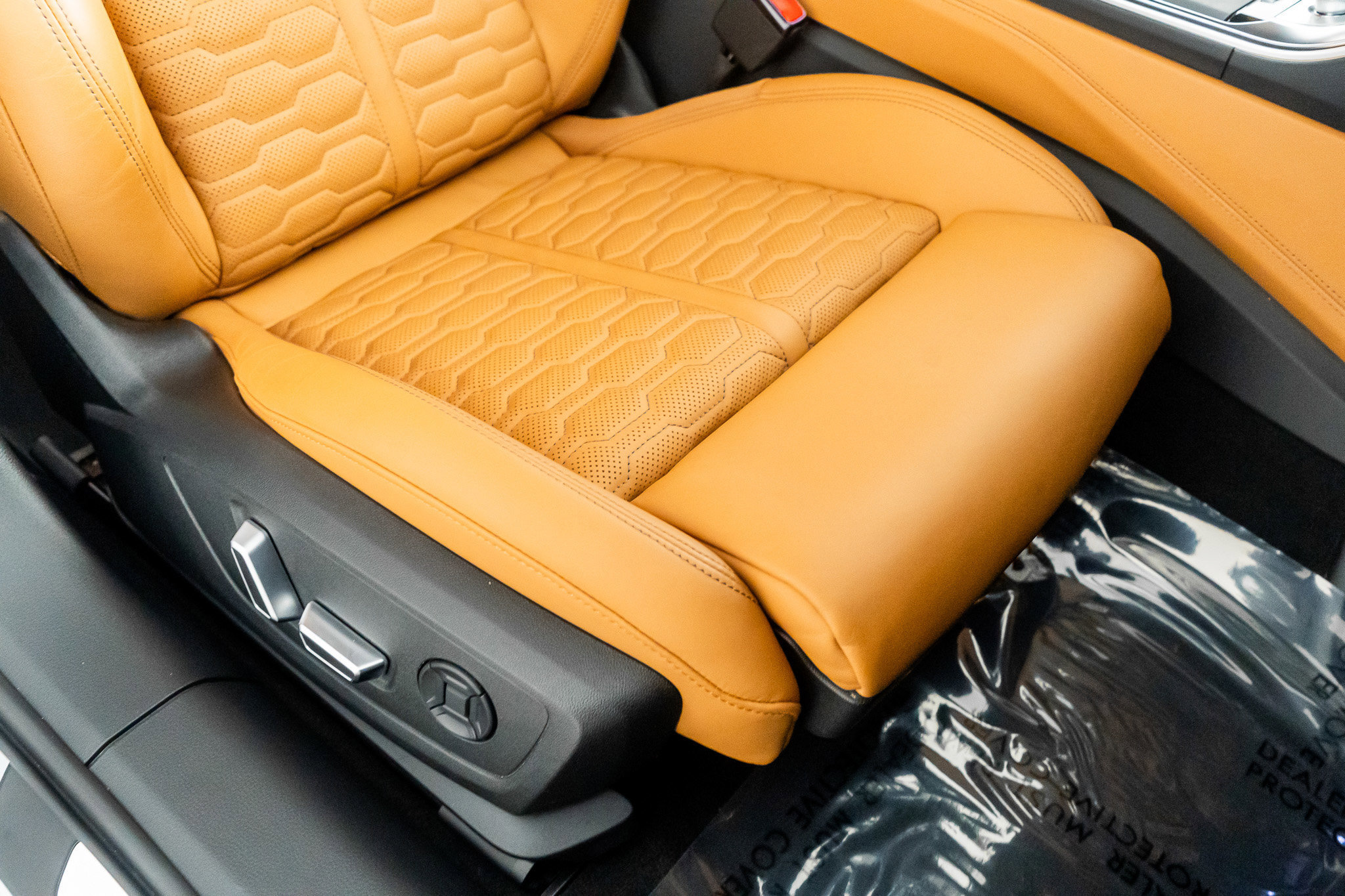 Used 2025 Audi RS 6 performance image 32