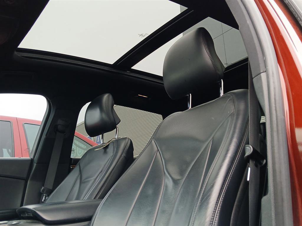 Used 2016 Lincoln MKX Reserve w/ Enhanced Security Package image 9