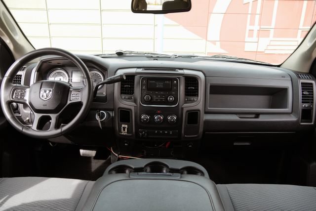 Used 2018 RAM 3500 Tradesman w/ Chrome Appearance Group AWD/4WD image 43
