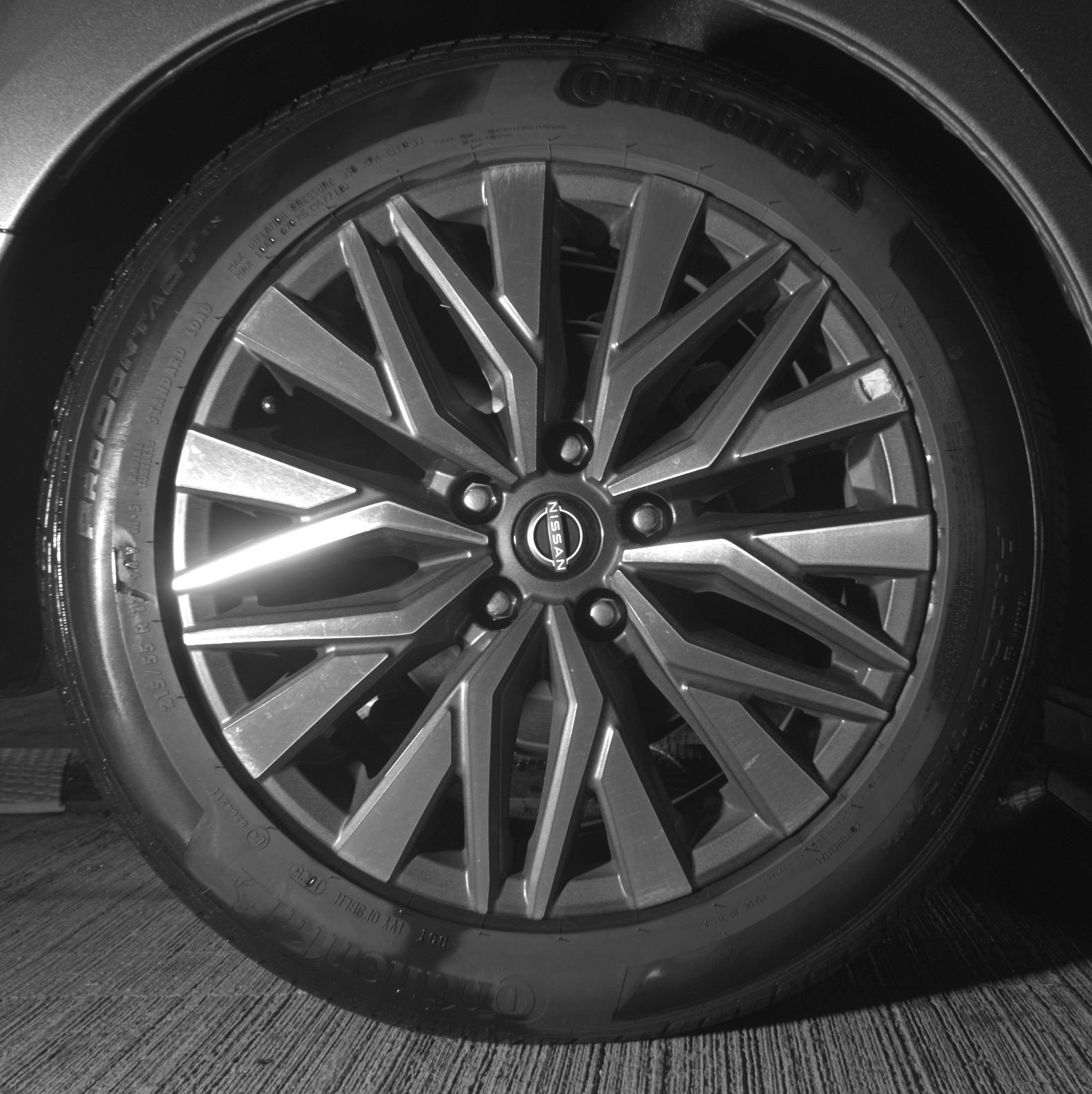Used 2025 Nissan Altima 2.5 SV FWD image 15