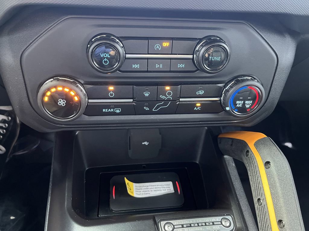 Certified 2024 Ford Bronco Badlands AWD/4WD image 25