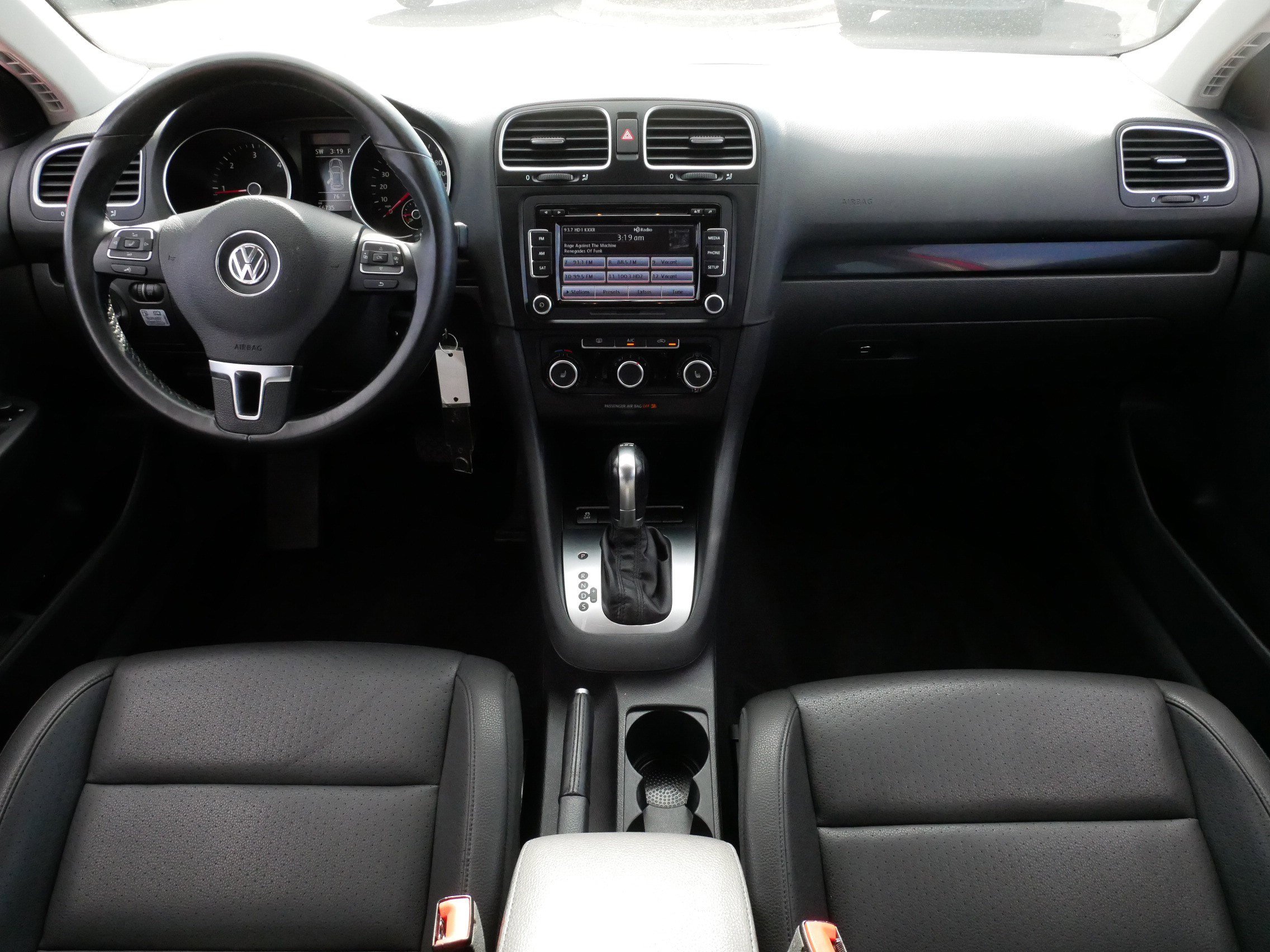 Used 2013 Volkswagen Jetta TDI image 10