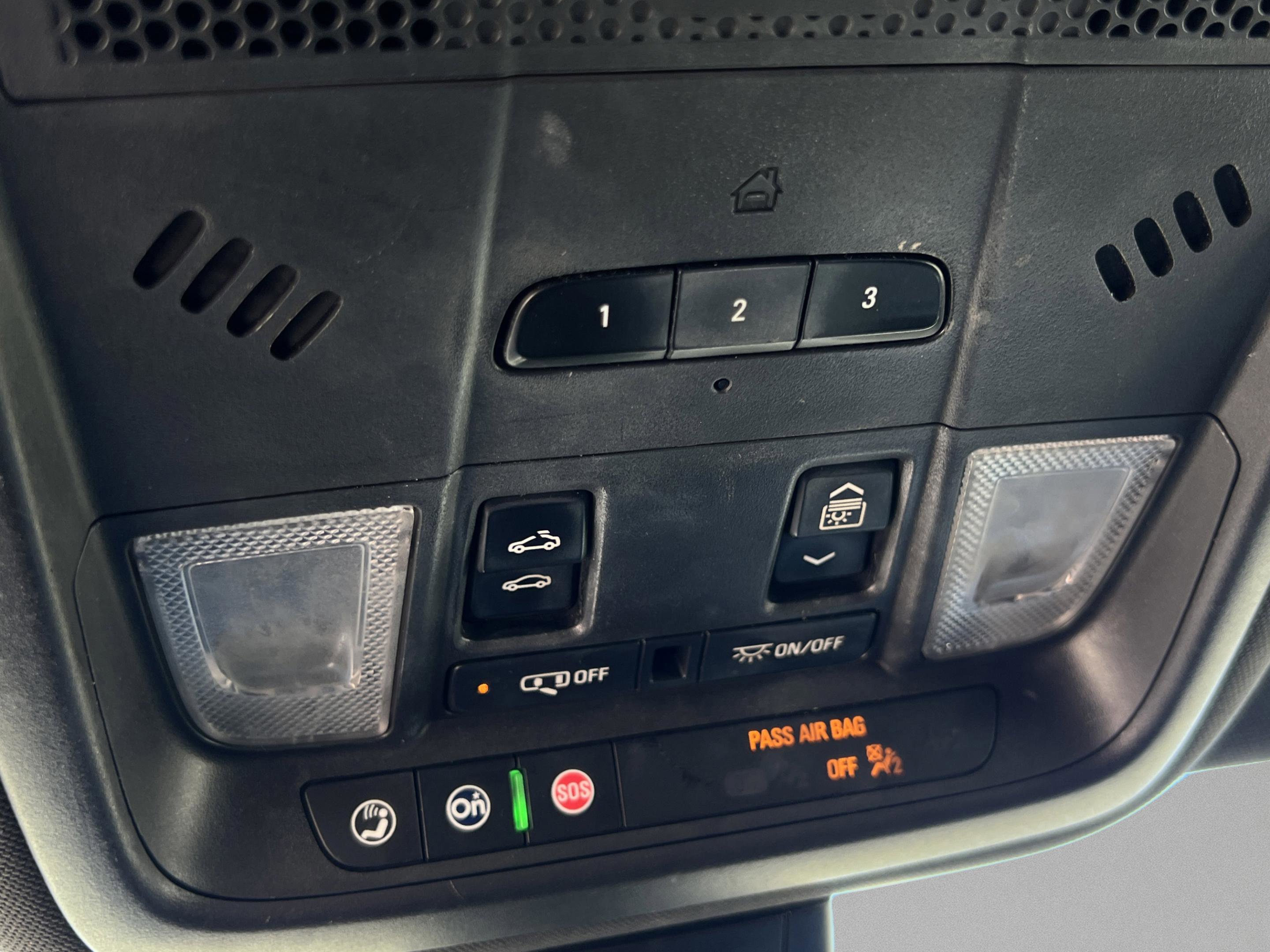 Used 2020 Cadillac XT6 Premium Luxury image 31