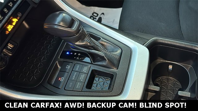 Used 2023 Toyota RAV4 LE image 18