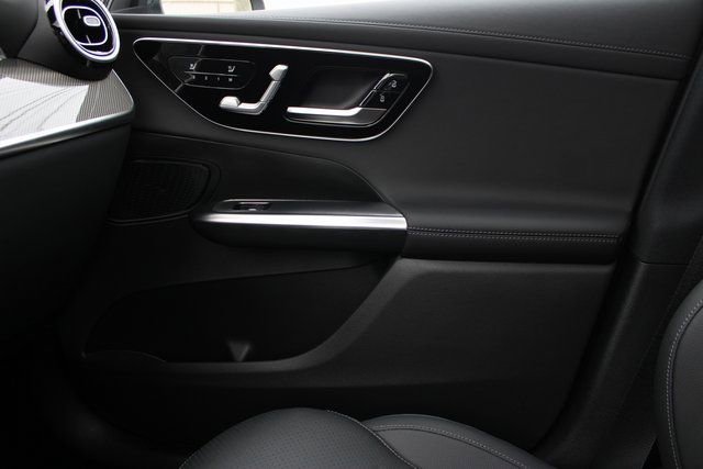 New 2026 Mercedes-Benz GLC 300 4MATIC image 29