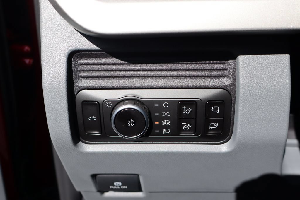 New 2026 Ford F350 XLT w/ 360-Degree Camera Package AWD/4WD image 33