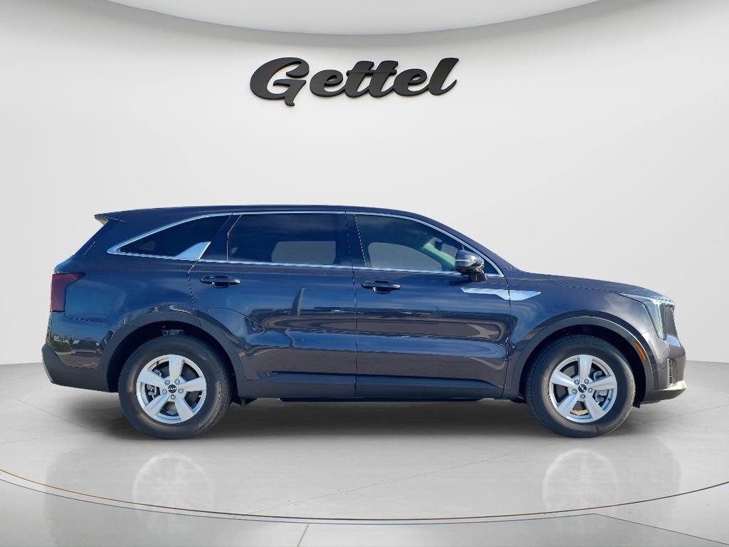 New 2026 Kia Sorento LX FWD image 7