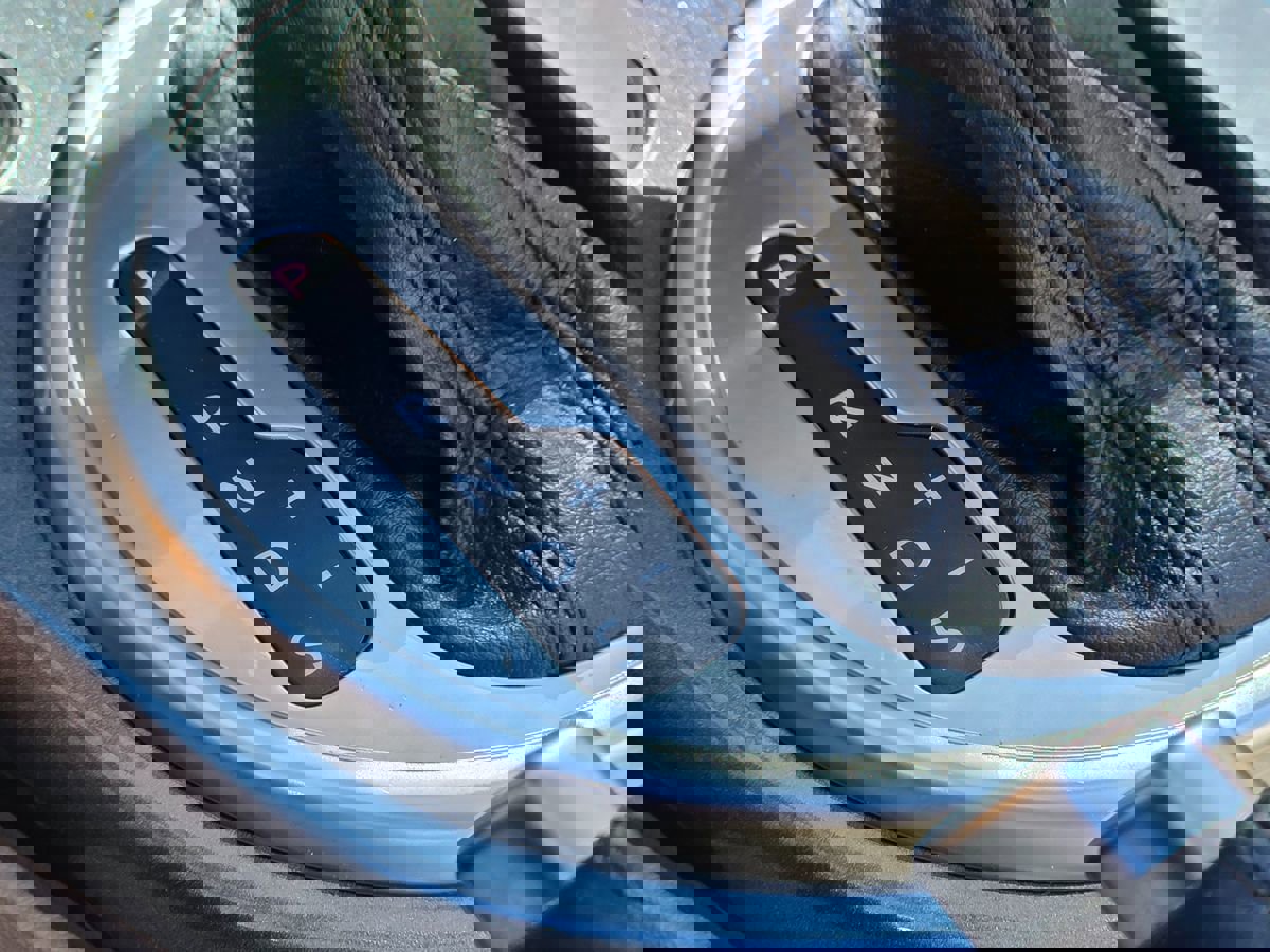 Used 2017 Volkswagen Beetle 1.8T SE FWD image 37