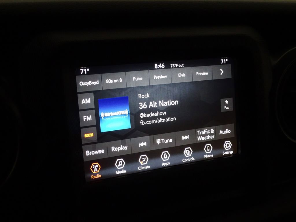 Used 2023 Jeep Wrangler Willys image 27