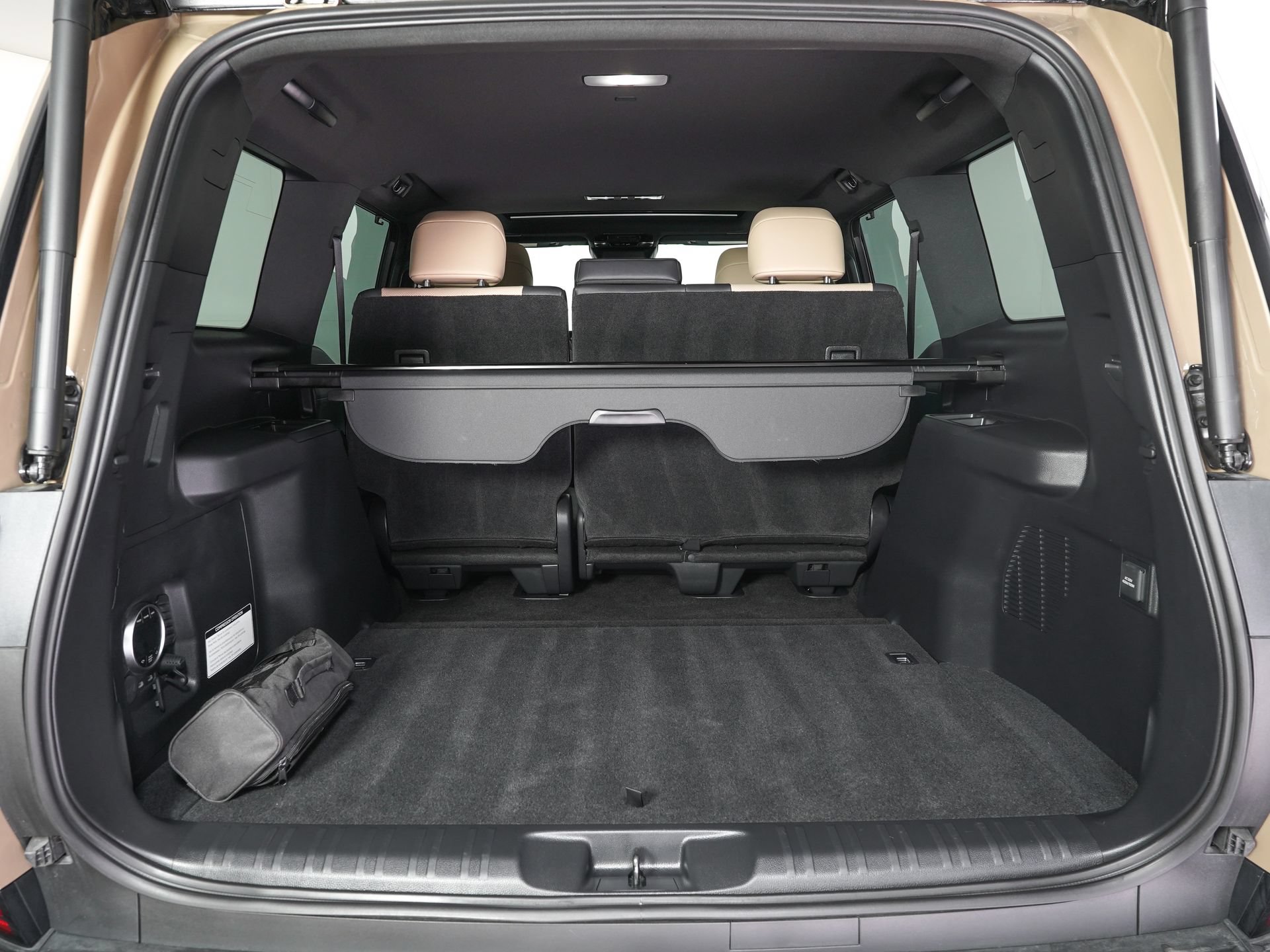 Used 2025 Lexus GX 550 AWD/4WD image 11