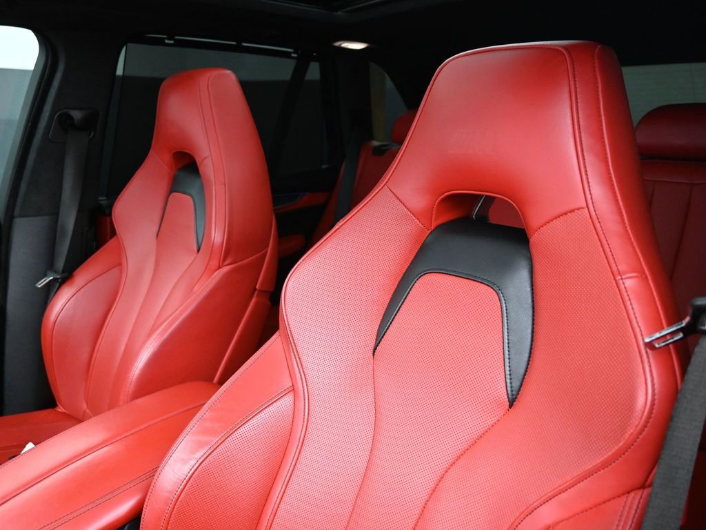 Used 2017 BMW X5 M image 21