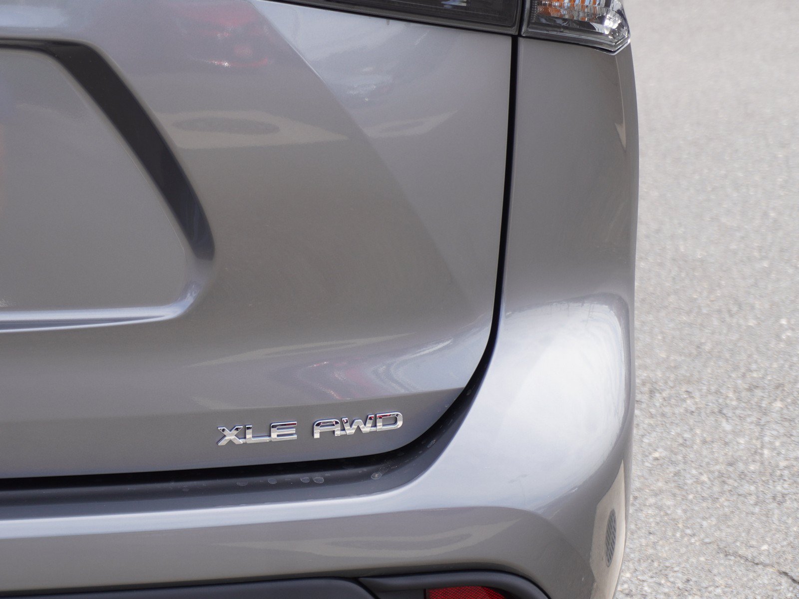 New 2026 Toyota Highlander XLE AWD/4WD image 10