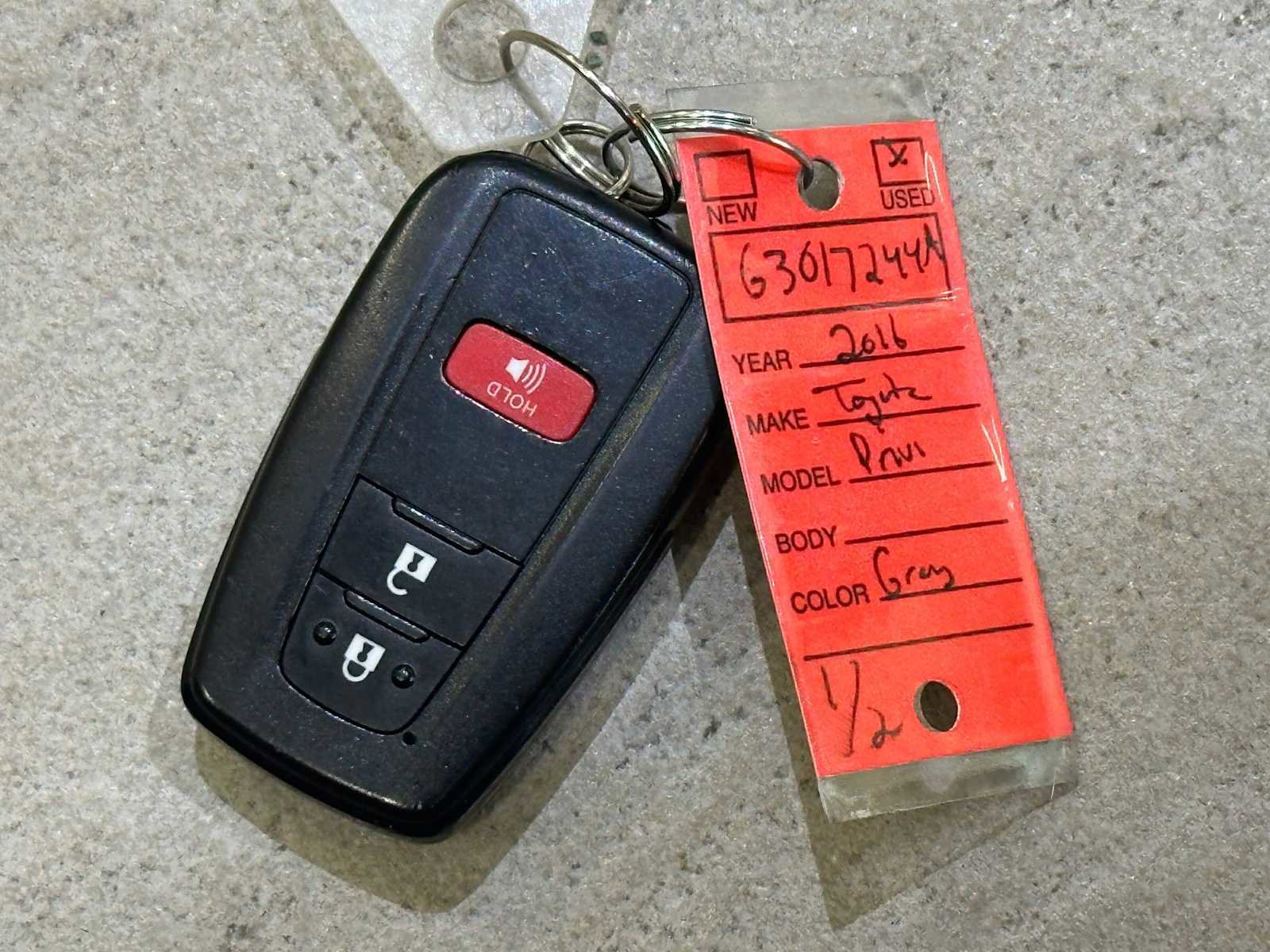 Used 2016 Toyota Prius Two image 30