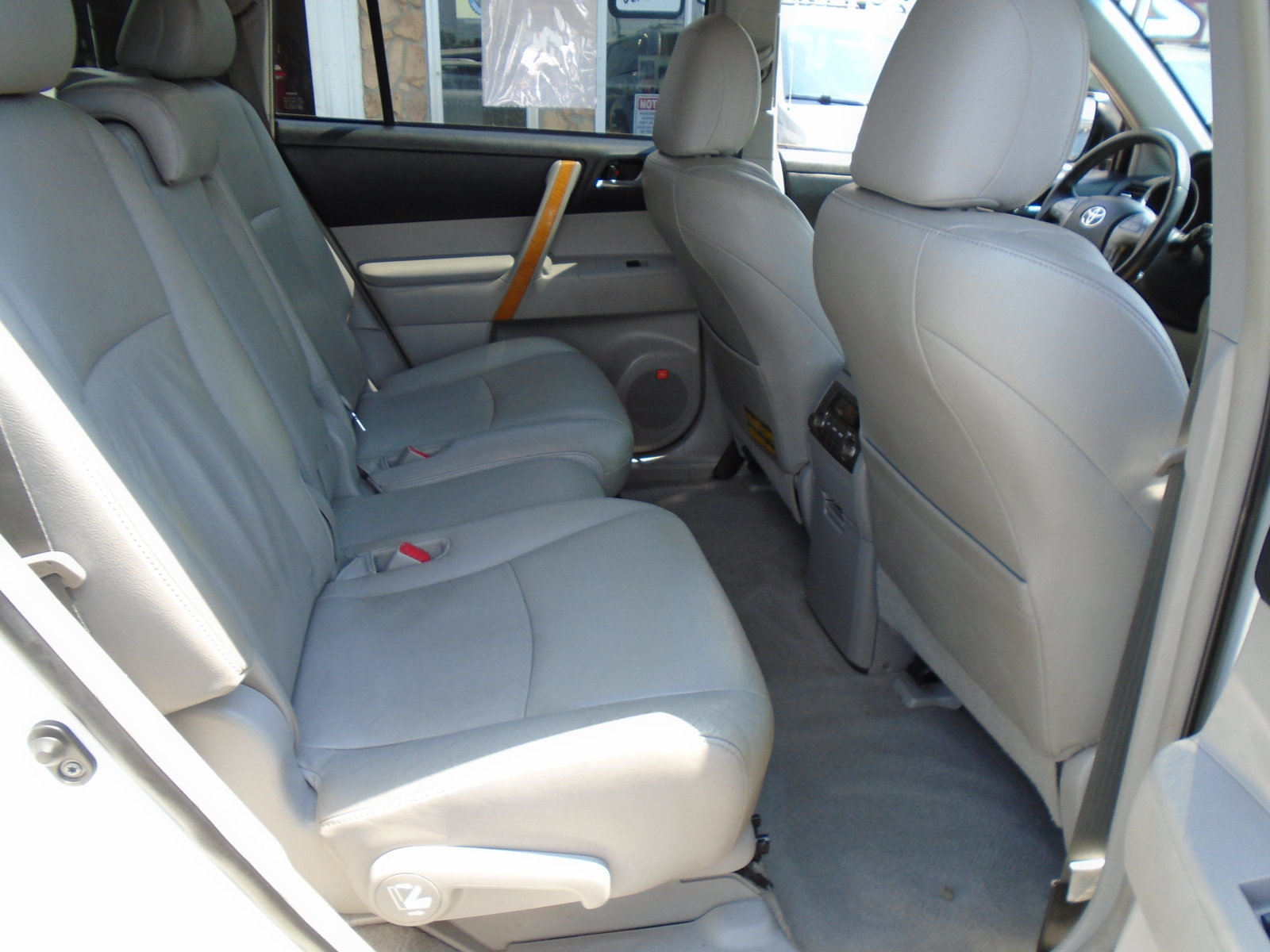 Used 2008 Toyota Highlander Limited AWD/4WD image 11