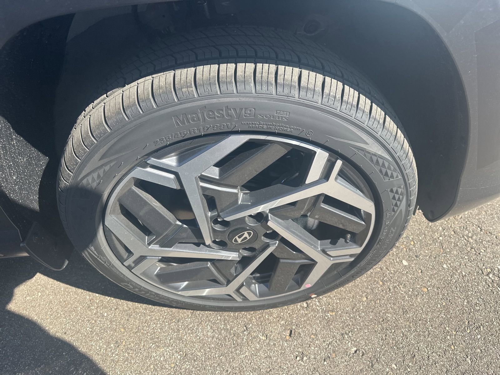 New 2026 Hyundai Kona SEL Premium image 4