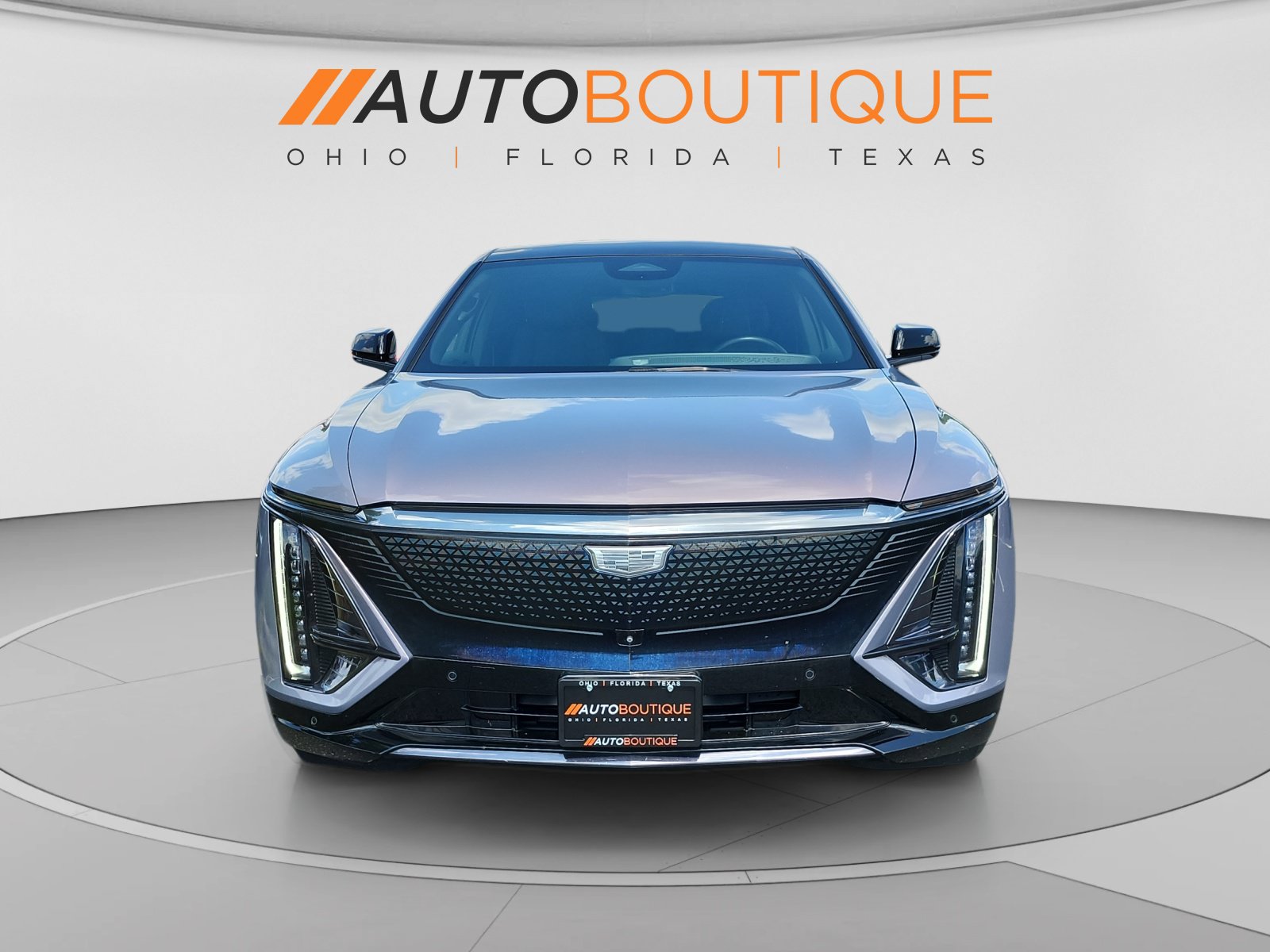 Used 2024 Cadillac Lyriq Sport AWD/4WD image 9