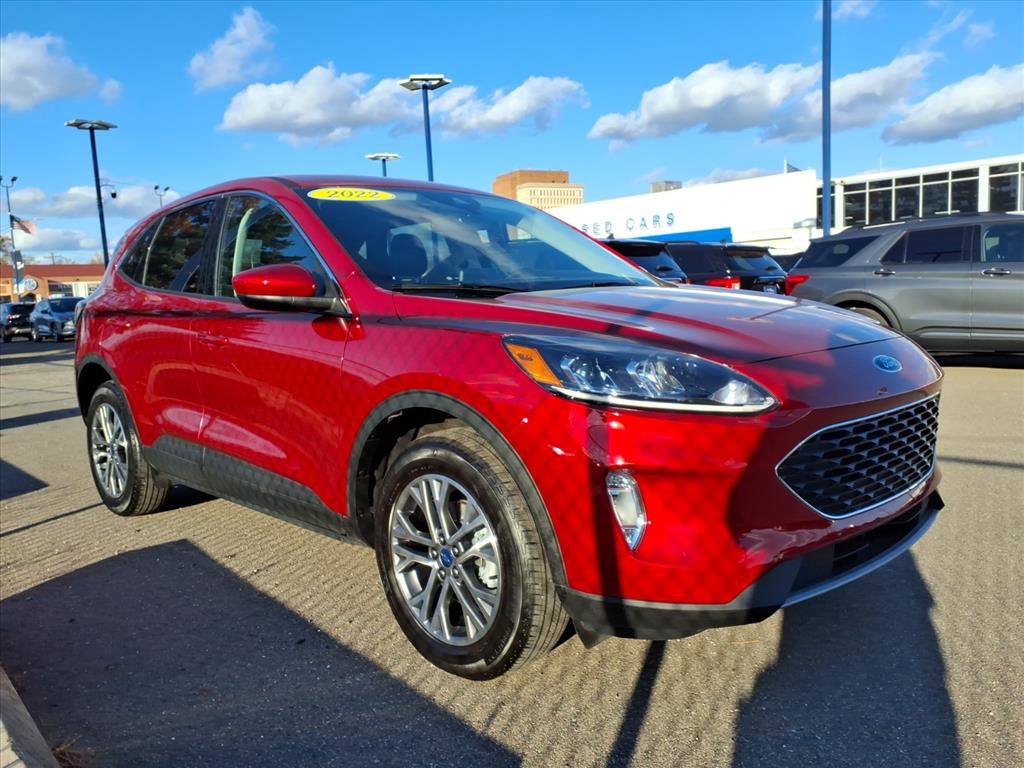 Certified 2022 Ford Escape SEL w/ Technology Package image 3