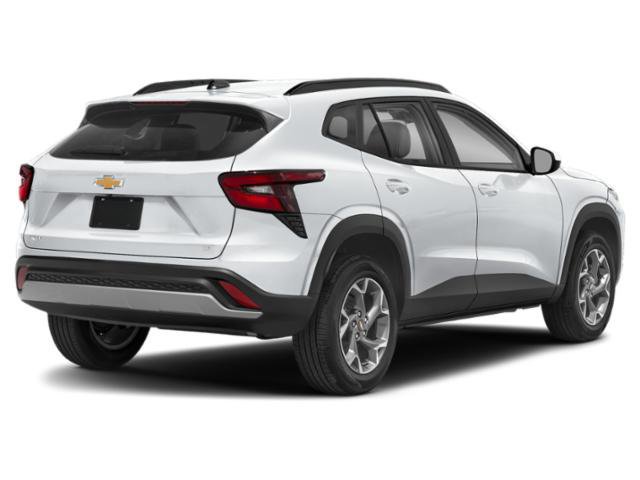 Certified 2024 Chevrolet Trax RS FWD image 2