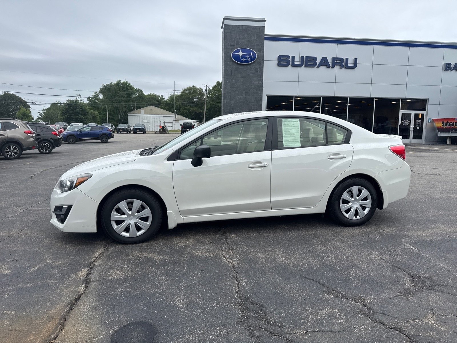 Used 2016 Subaru Impreza 2.0i AWD/4WD image 4