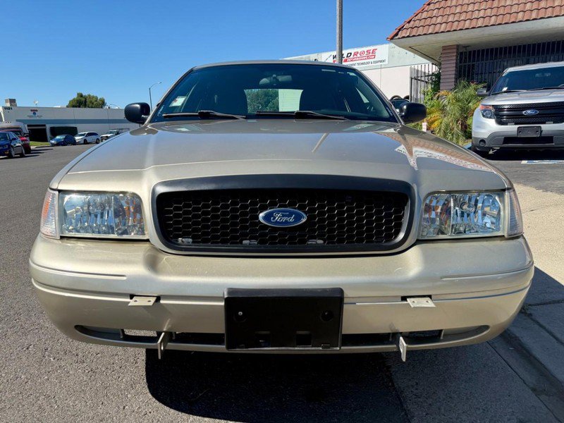 Used 2011 Ford Crown Victoria Police Interceptor w/ Trunk Pack image 3