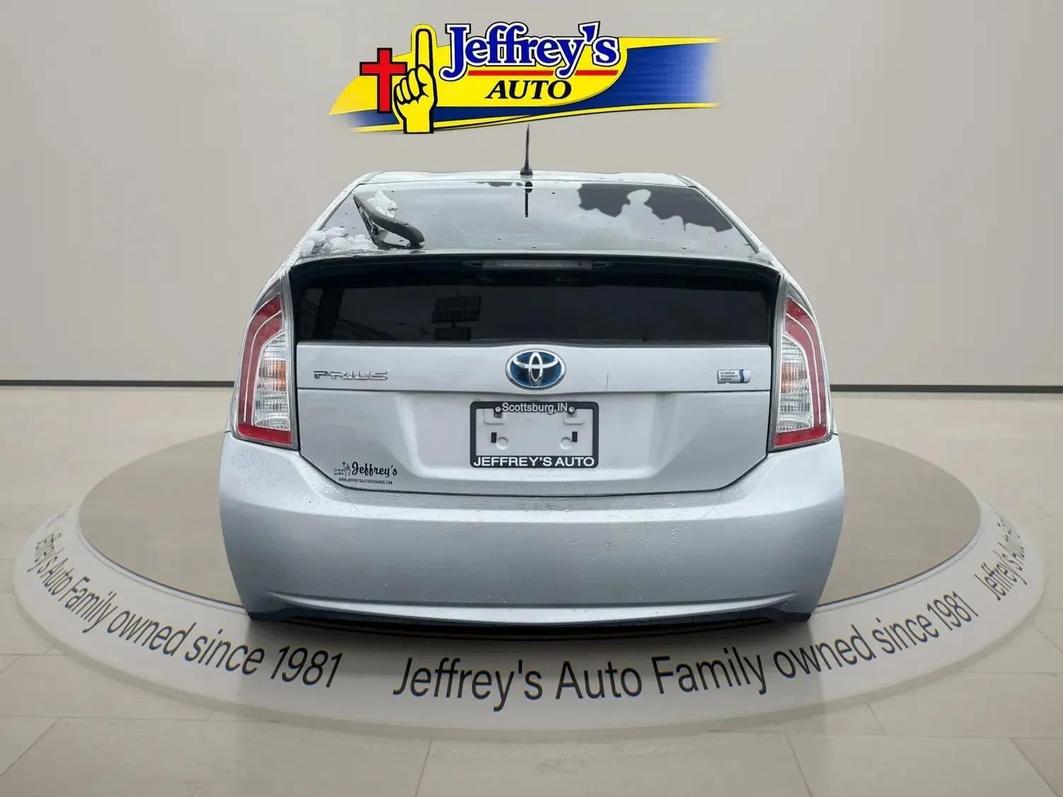 Used 2014 Toyota Prius Two image 6