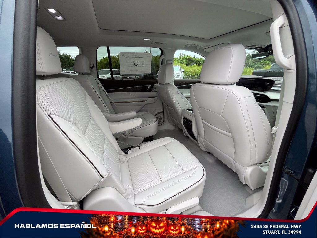 New 2026 Buick Enclave Avenir w/ Super Cruise Package AWD/4WD image 19