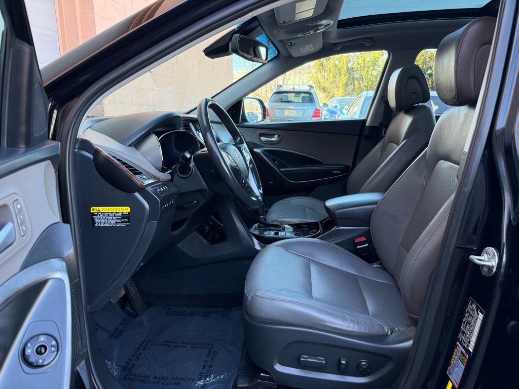 Used 2018 Hyundai Santa Fe AWD w/ SE Ultimate Tech Package 03 image 10